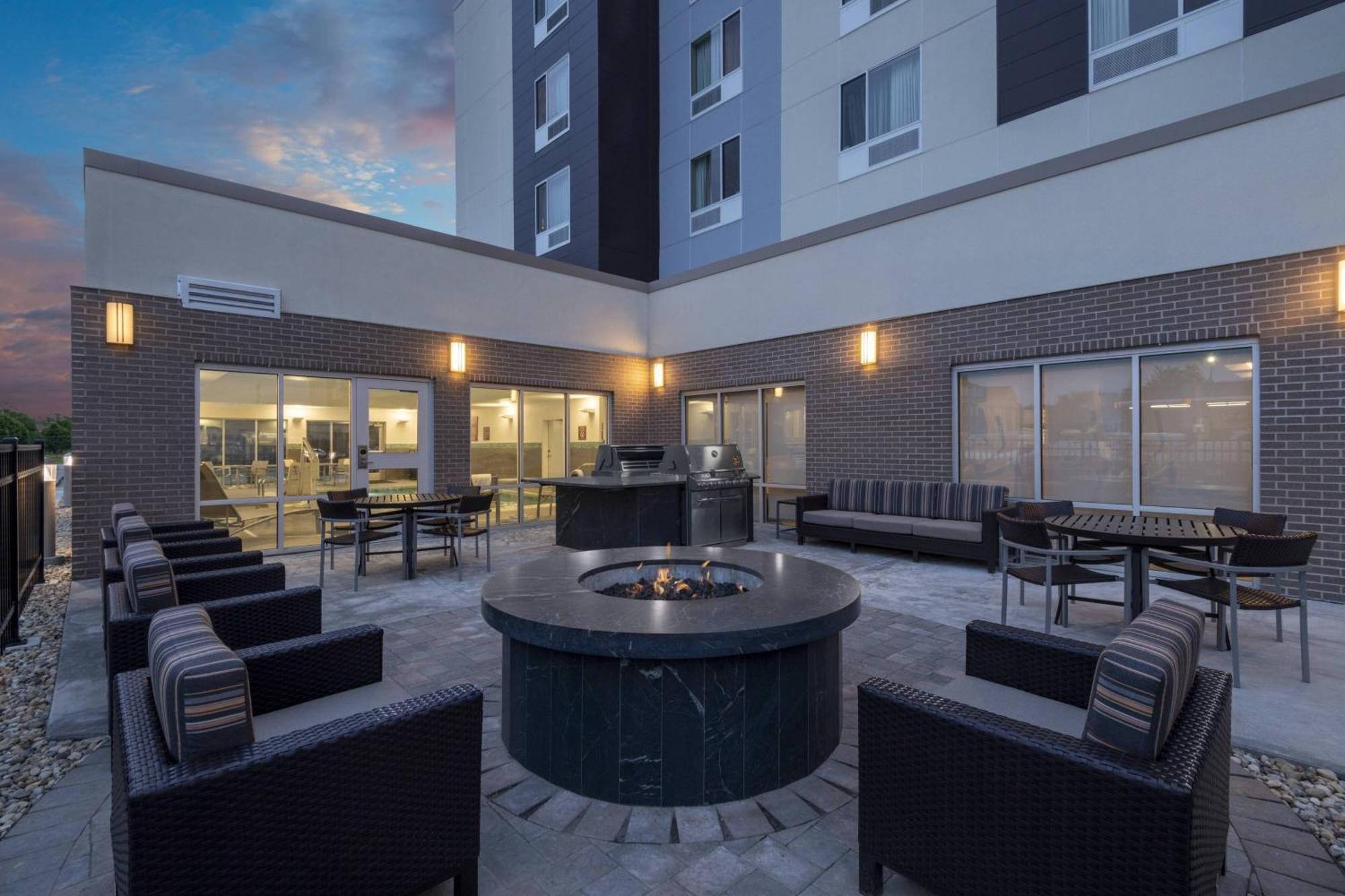 Towneplace Suites By Marriott St. Louis Edwardsville, Il Εξωτερικό φωτογραφία
